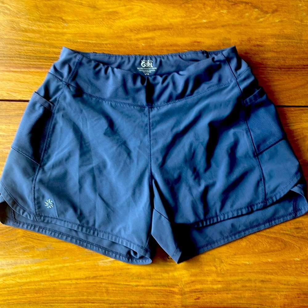 Athletic girl record brighter 3 inch short in gray blue, size large (12)